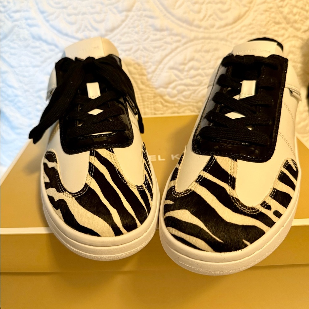 Michael Kors Kids Zebra Pattern Sneakers - Black and White